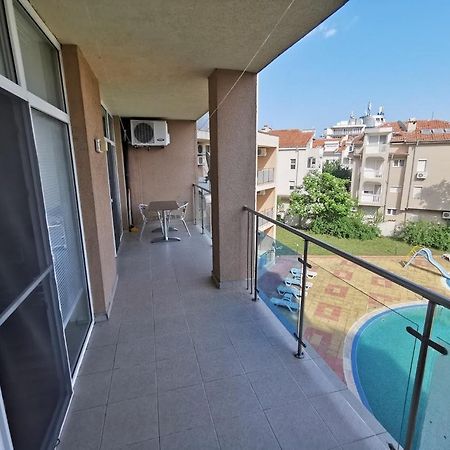 Appartement In Semiramida Gardens Sunny Beach Exterior foto